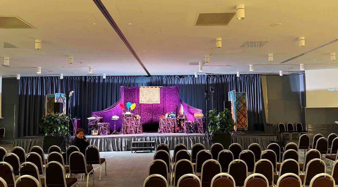 Spectacle pour Arbre de Noël. Tours de Magie féeriques. Meilleur magicien 28 en Eure-et-Loir pour école centre de loisirs à 28000 Chartres Spectacle pour Arbre de Noël. Tours de Magie féeriques. Meilleur magicien 28 en Eure-et-Loir pour école centre de loisirs à 28000 Chartres