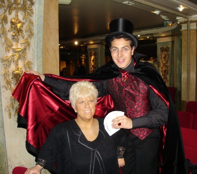 Mimi Mathy et Charles Ams en Magicien Mandrack et aussi l'un des meilleurs Dj 27 pour mariage à 27000 Evreux Le mieux noté dj mariage 27 dans département Eure à 27000 Evreux Louviers Bernay Val-de-Reuil Vernon Gisors Gaillon Pacy-sur-Eure