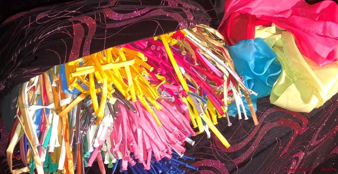 Milliers de ballons avant leur transformation en superbes sculptures pour animation mariage, anniversaire avec le Dj 27 à 27200 Vernon Eure Milliers de ballons avant leur transformation en superbes sculptures pour animation mariage, anniversaire avec le Dj 27 à 27200 Vernon Eure