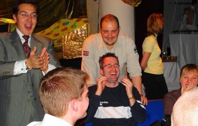 Magicien 27 Close-up Mentalisme Magie animation Team Building Entreprise Mariage de qualité Haut-de-gamme à 27000 Evreux