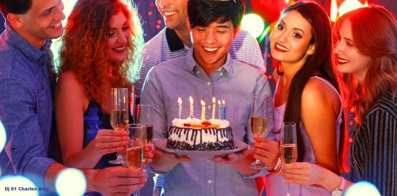 Mise en valeur des moments forts de votre réception avec Dj 91 en Essonne à 91180 Saint-Germain-lès-Arpajon Dj 91 pour anniversaire et mariage en Essonne à Igny Dourdan Palaiseau Saclay Etampes Mennecy Bièvres Evry à 91180 Saint Germain les Arpajon