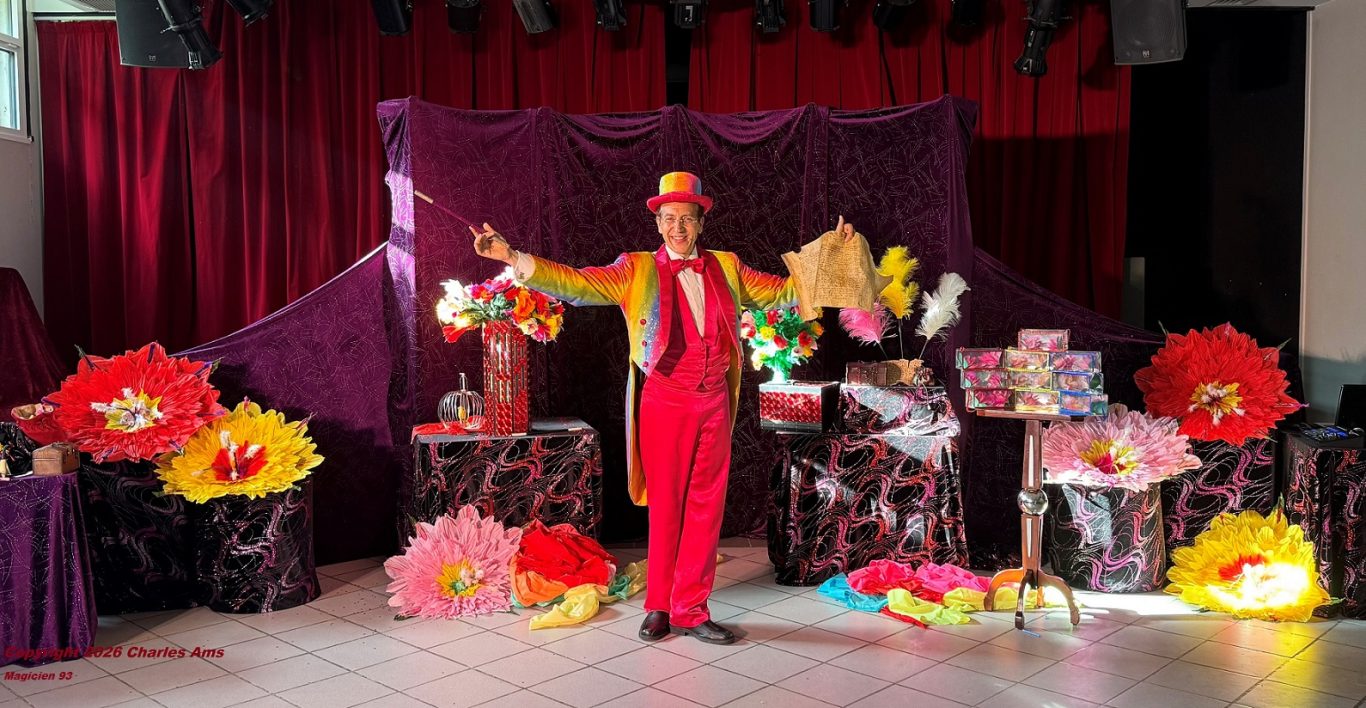 Charles et son beau Théâtre magique Spectacle magie enfant pour école centre de loisirs ACM en Seine-Saint-Denis à 93240 Stains: Magicien 93 Charles et son beau Théâtre magique Spectacle magie enfant pour école centre de loisirs ACM en Seine-Saint-Denis à 93240 Stains: Magicien 93