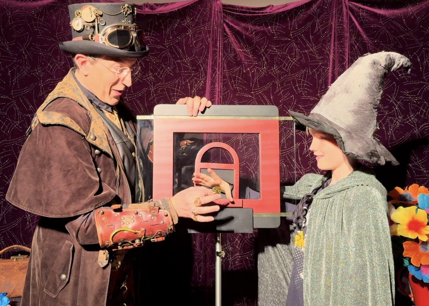 Traversée de la Matière Traversée de la matière du Magicien 28 pour beau spectacle magie enfant en école, centre de loisirs à Dreux 28100 en Eure-et-Loir.