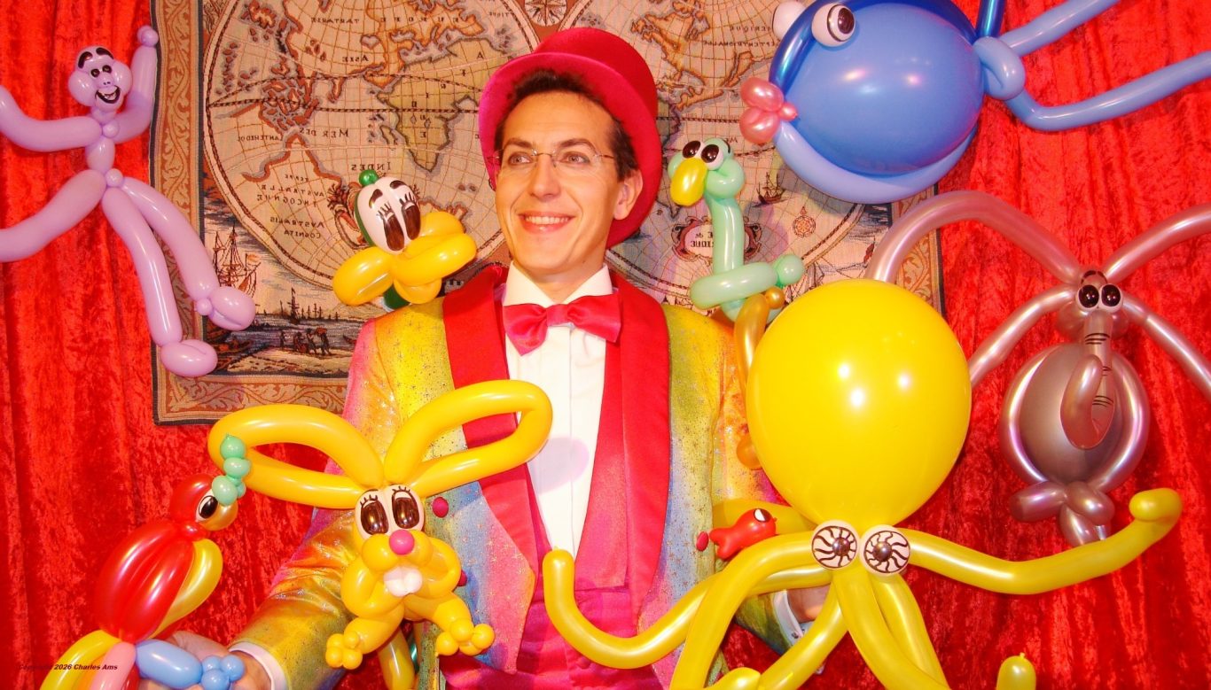 Spectacle de Ballons Haut-de-Gamme: Charles Ams est reconnu magicien 75 et premier sculpteur de Ballon de France. Ici, école à 75020 Paris Spectacle de Ballons Haut-de-Gamme: Charles Ams est reconnu magicien 75 et premier sculpteur de Ballon de France. Ici, école à 75020 Paris