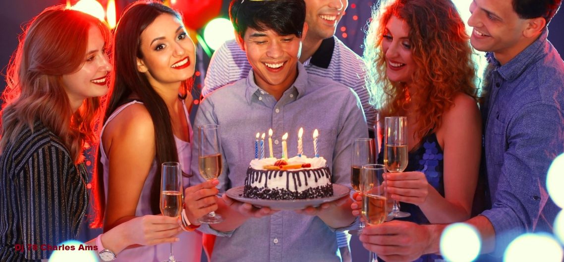 Animation de votre Anniversaire d'adulte de 20 à 200 invités heureux avec le Dj 78 à La Celle-Saint-Cloud 78170 Mariage dans Les Yvelines Dj 78 Les Yvelines Mariage Animation Anniversaire Saint-Germain-en-Laye le Vésinet Rambouillet Versailles à La Celle-Saint-Cloud 78170