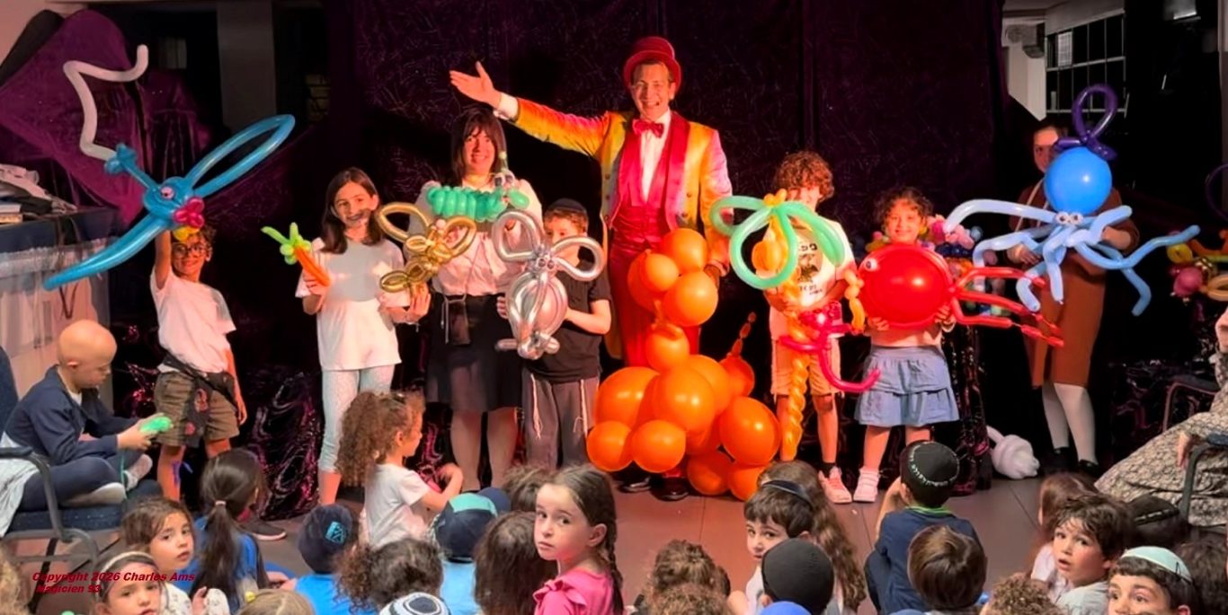 Spectacle de Magie et Sculpture de Ballons pour école centre de loisirs ACM en Seine-Saint-Denis à 93170 Bagnolet élu Meilleur Magicien 93 Spectacle de Magie et Sculpture de Ballons pour école centre de loisirs ACM en Seine-Saint-Denis à 93170 Bagnolet élu Meilleur Magicien 93