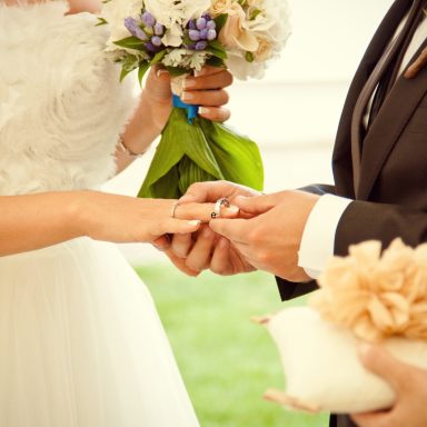 ceremonie-laique-mariage-gay-lgbt-lesbien-trans-mixte-dj-91-paris-75-evereux-27-chartres-28-etampes-77-versailles-78