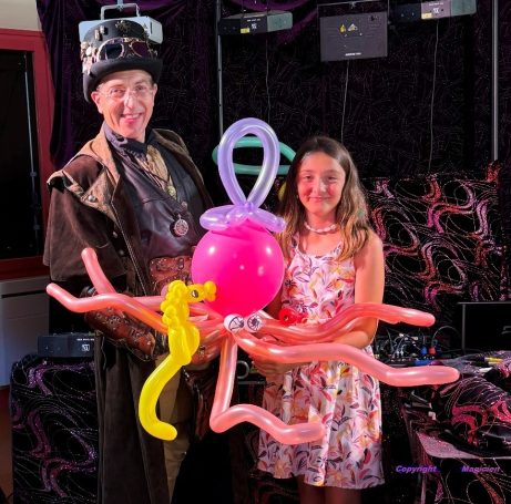 Spectacle éducatif scolaire en école maternelle ALSH: Charles Ams le meilleur magicien en Eure-et-Loir à 28130 Maintenon Spectacle éducatif scolaire en école maternelle ALSH: Charles Ams le meilleur magicien en Eure-et-Loir à 28130 Maintenon