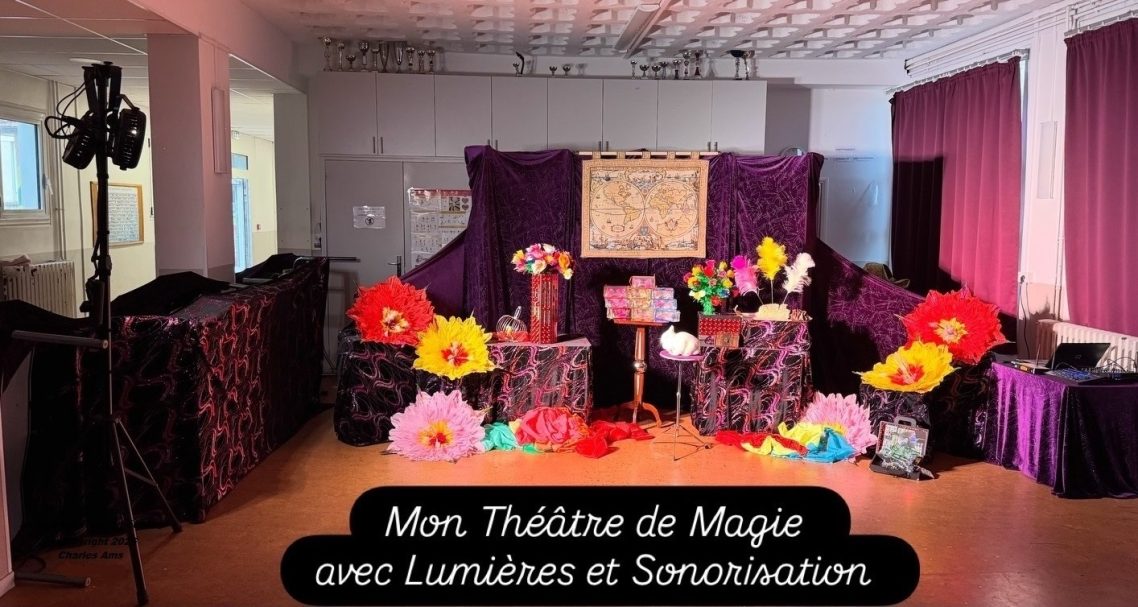 Salle d'école après montage du Théâtre de Magie : intervenant Spectacle maternelle école primaire et ALSH avec Dj 27 à 27000 Evreux Eure Salle d'école après montage du Théâtre de Magie : intervenant Spectacle maternelle école primaire et ALSH avec Dj 27 à 27000 Evreux Eure